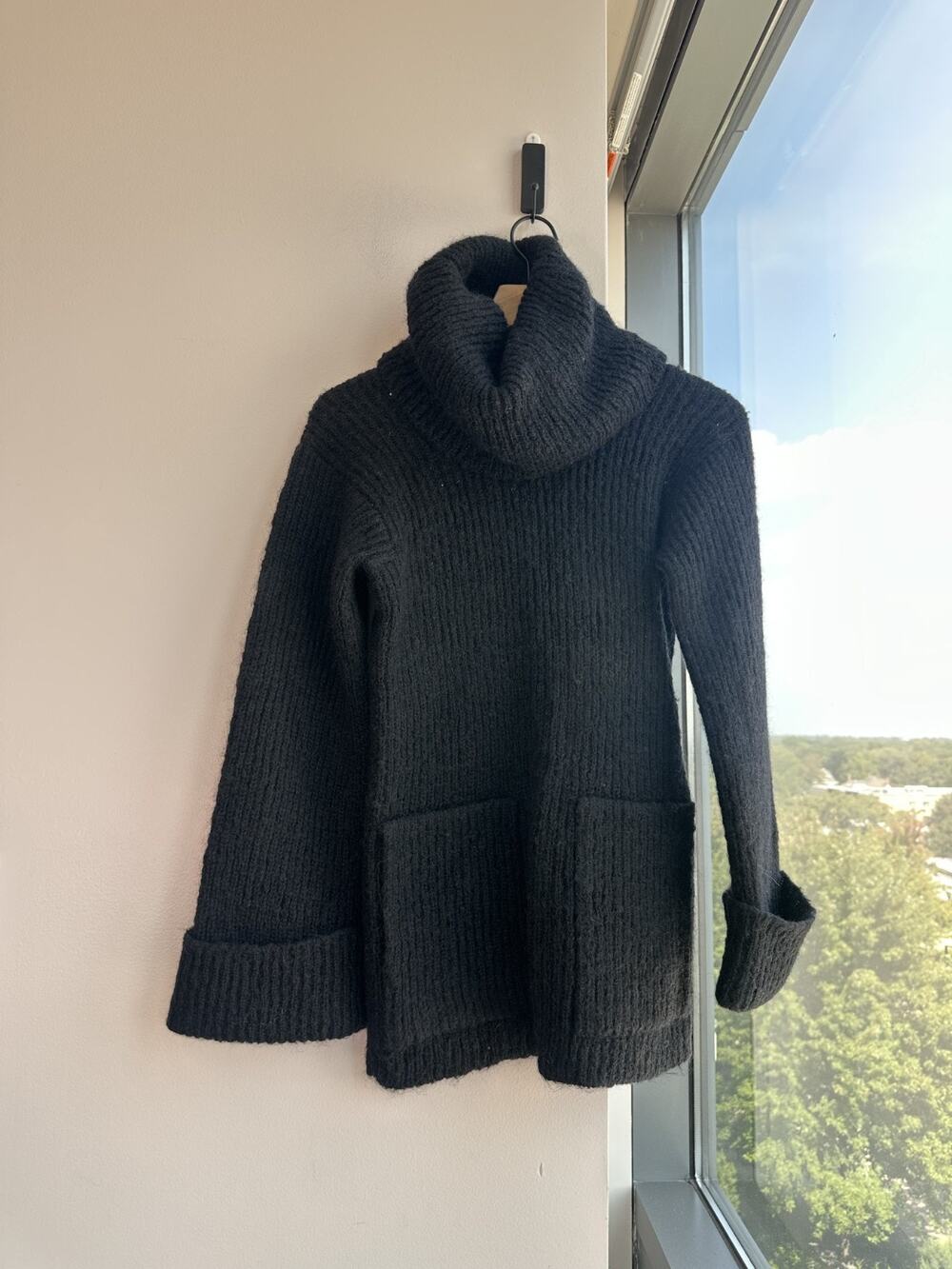 Vintage Rosanna British Hong Kong Ribbed Knit Tunic Cowl Turtleneck Sweater Sz M